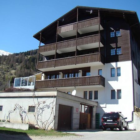 Hotel Weisshorn Goms Exterior foto